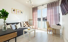 Metro Bielany Apartments By Noclegi Renters
