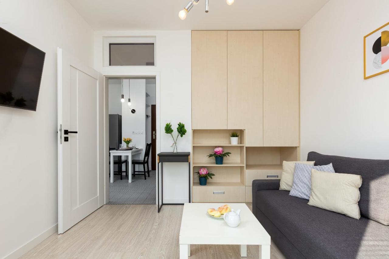 Metro Bielany Apartments By Noclegi Renters Warszawa Zewnętrze zdjęcie