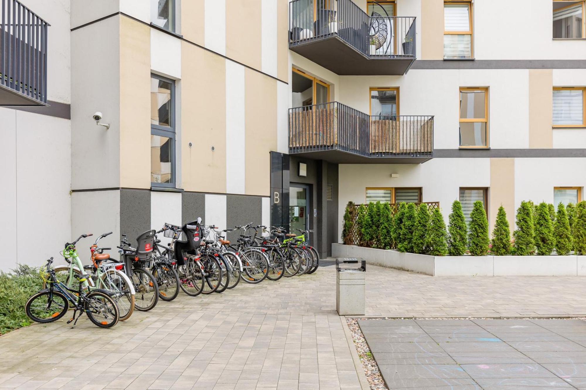 Metro Bielany Apartments By Noclegi Renters Warszawa Zewnętrze zdjęcie